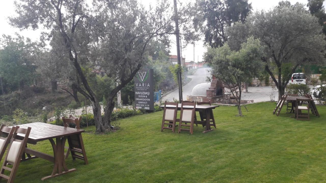 Varia Otel Foca Exterior photo